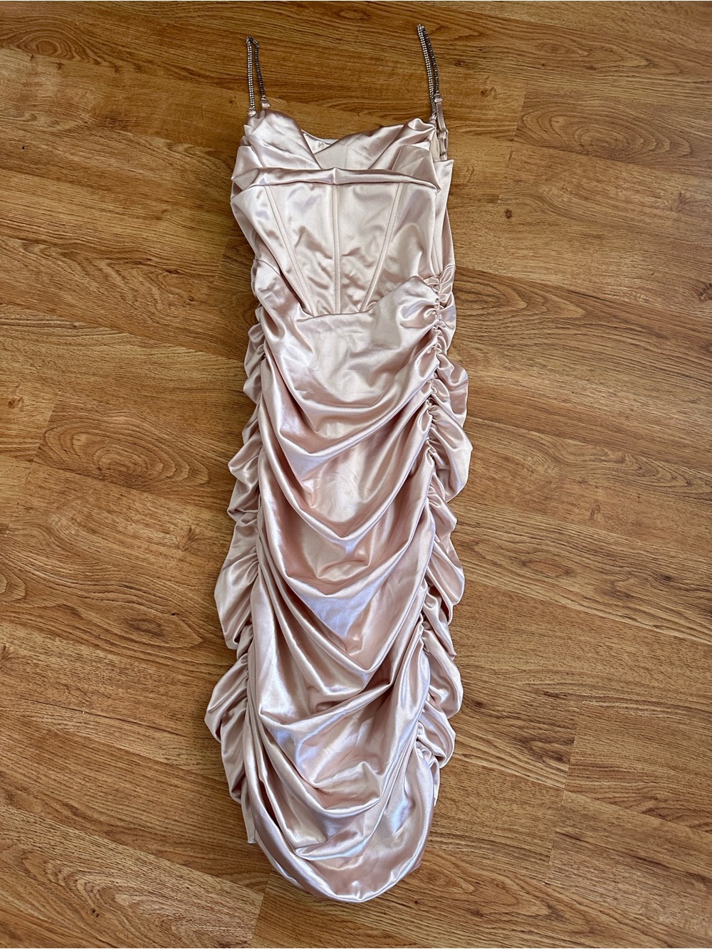 NWT Bella Barnett Champagne Ruched Satin Bodycon Dress M